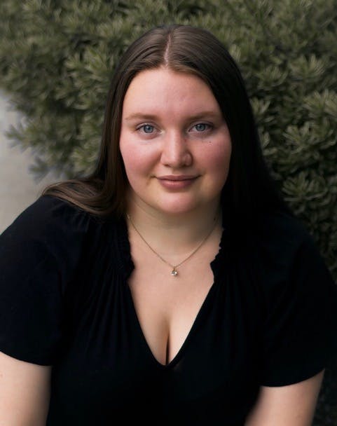 Photo of Regan Lewis, Castle Rock Music instructor of voice, piano